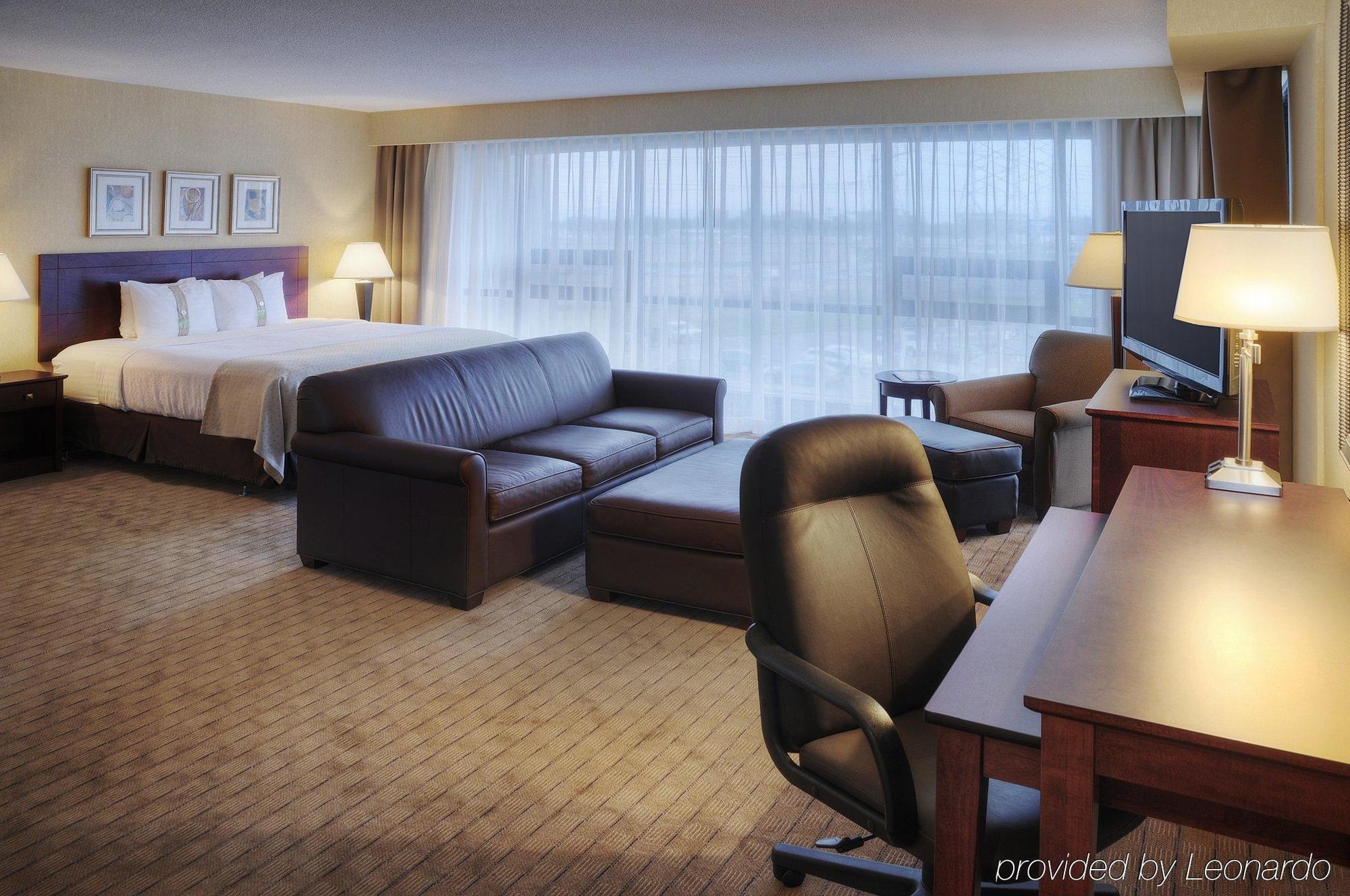 Holiday Inn Toronto Airport East, An Ihg Hotel Room photo